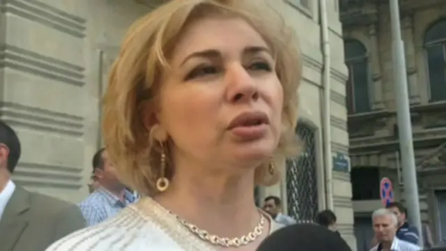 Vəkil İradə Cavadova hazırda impotensiya hüquqlarının pozulması barədə işdə təmənnasız vəkillik edir