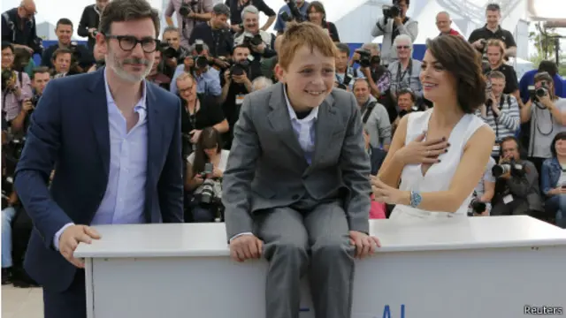 الطفل الشيشاني عبد الحليم مارماتسوييف الذي أدى دورحاجي في الفيلم.