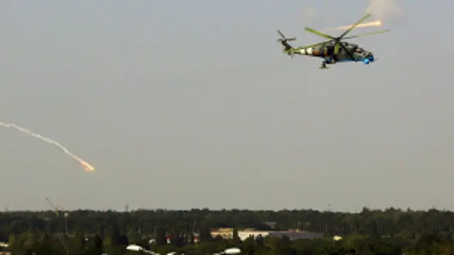 علیحدگی پسندوں نے پیر کو علی الصبح ہوائی اڈے پر حملہ کیا