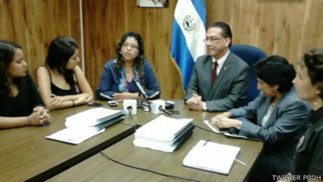 El procurador recibió este lunes a la plataforma ciudadana