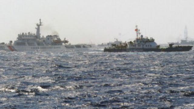 Tàu Việt Nam và TQ tập trung tại khu vực TQ hạ đặt giàn khoan 981.