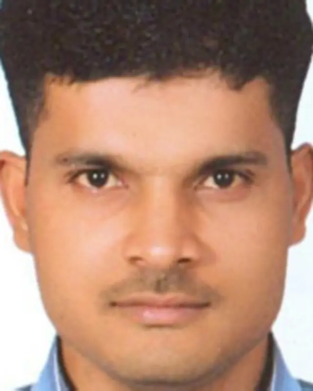 34 سالہ محمد کاشف خان کامران ستمبر 2010 کے اوائل میں برطانیہ پہنچے تھے