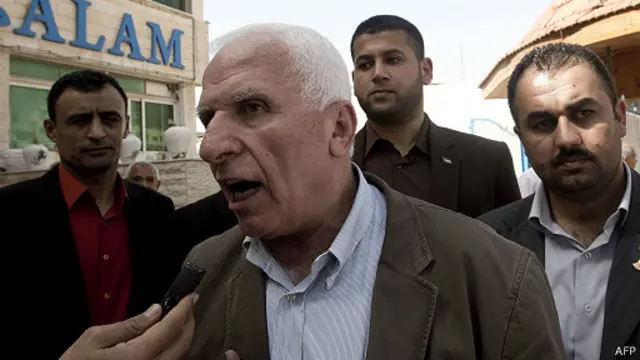 قال الأحمد أن الوفد متمسك خلال المفاوضات بالتأكيد على تثبيت وقف إطلاق النار. 