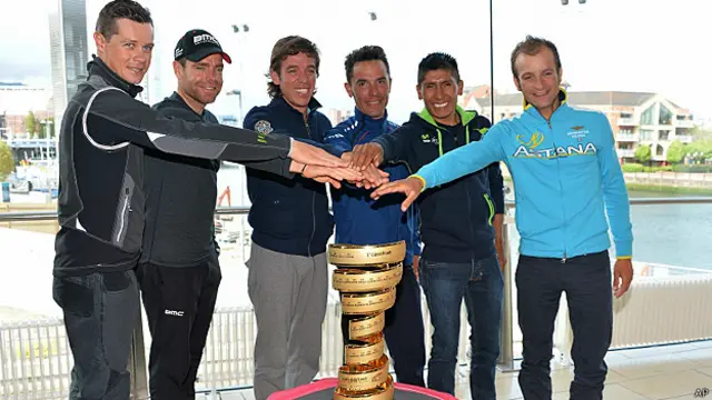 Nicholas Roche de Irlanda, Cadel Evans de Australia, Rigoberto Urán, Joaquim Rodríguez de España, Nairo Quintana y Michele Scarponi de Italia