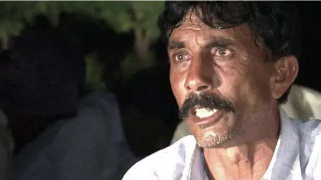 محمد اقبال می‌گوید بستگان همسر مقتولش، او و خانواده‌اش را تهدید می‌کنند