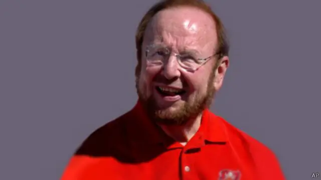 تحتفظ عائلة غليزر بحصة نسبتها 90 في المئة من أسهم يونايتد، مقسمة بالتساوي بين أبناءه الست