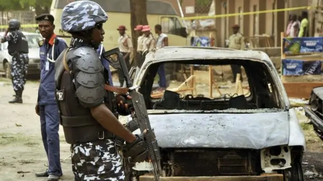 Forças de segurança nigerianas têm tido dificuldades em derrotar a insurgência