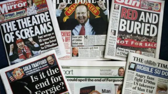 Todas las portadas de la prensa británica se hicieron eco de la compra del <br> Manchester United por el magnate estadounidense. 