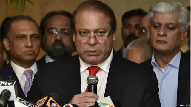 ’ملک کا مستقبل جمہوریت ہی سے وابستہ ہے‘