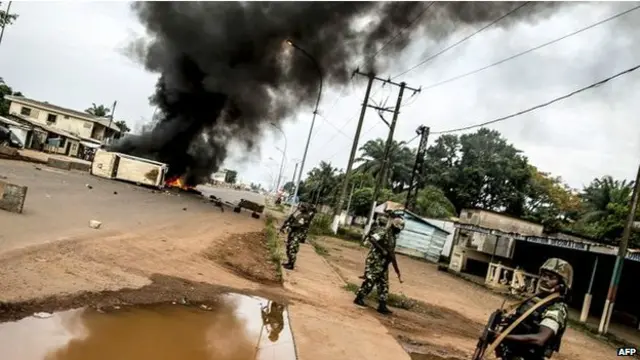 الصراع بين المسلمين والمسيحيين يعصف بجمهورية إفريقيا الوسطى.