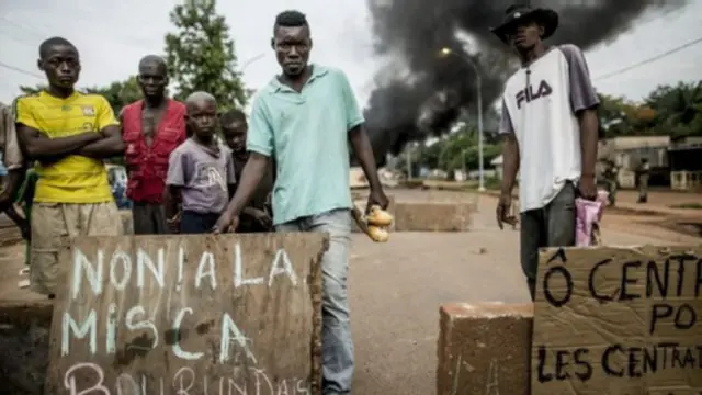 ځینو ځوانانو پر کلیسا تر برید وروسته د سوله ساتو ځواکونو ناوخته رسېدل بې ګټې بللي.