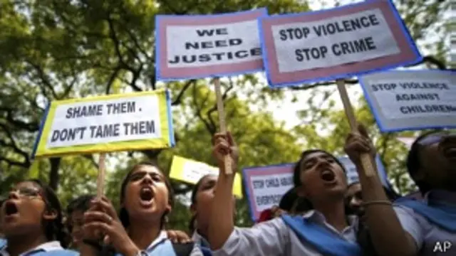 Protesta contra violaciones en India