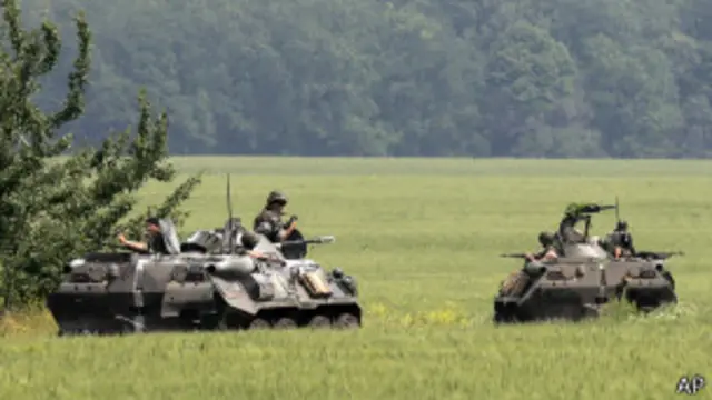 စလိုဗင့်စ်မြို့ ဝန်းကျင်မှာ ယူကရိန်း စစ်တပ်က စစ်ဆင်နေဆဲ