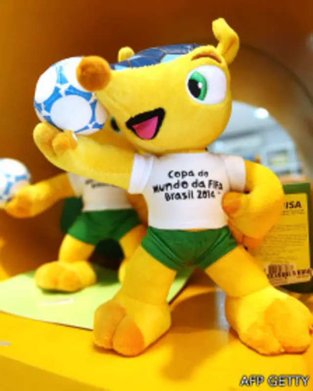 Muñeco de Fuleco, la mascota del Mundial