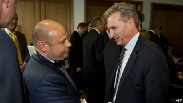 Министр энергетики Украины Юрий Продан и комиссар ЕС Гюнтер Эттингер