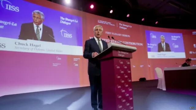 چاک هیگل از نقش بیشتر ژاپن در حفظ امنیت منطقه حمایت کرده است