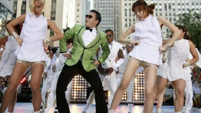 tarian kuda, psy, gangnam style