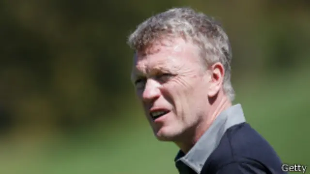 Moyes dipecat setelah 10 bulan mengasuh skuad MU. 
