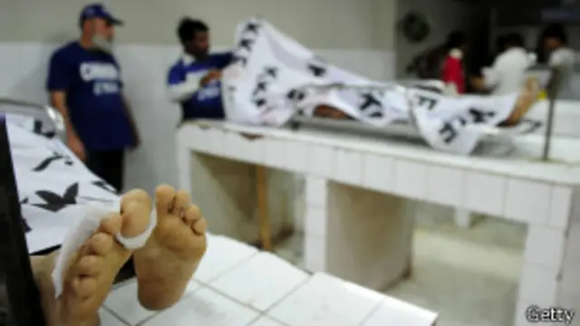 ہلاک ہونے والوں کی عمریں 20 سے 40 سال کے درمیان تھیں