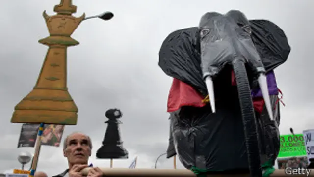 Protesta de republicanos españoles en contra de la monarquía