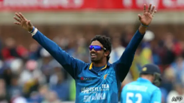 සචිත්‍ර සේනානායක 