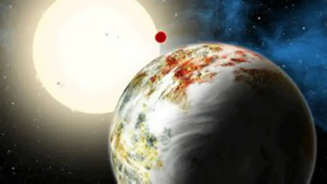 قطر این سیاره دو برابر زمین و جرم آن هفده برابر زمین است