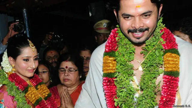 अपनी पत्नी के बाद श्रीसंत.