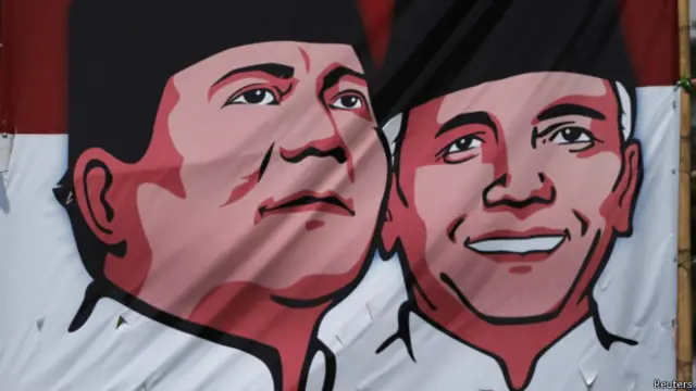 Kubu Prabowo-Hatta meminta Presiden SBY langsung memecata menteri yang bersangkutan.