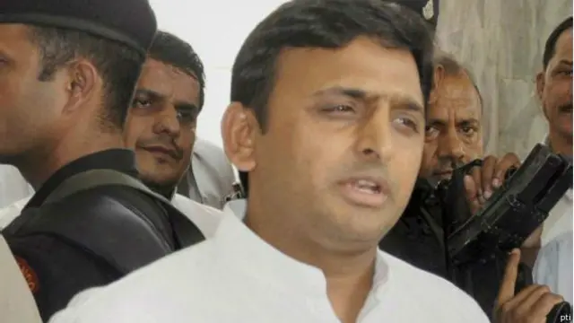 अखिलेश यादव