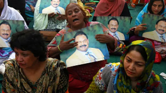 کراچی کے علاوہ سندھ کے دوسرے شہروں میں بھی ایم کیو ایم نے دھرنے جاری رکھے ہیں