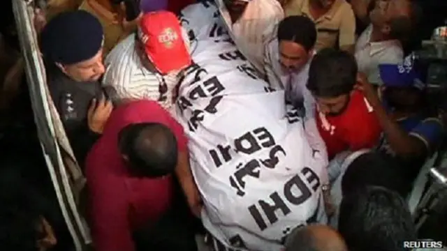 अल्ताफ हुसैन, पाकिस्तान