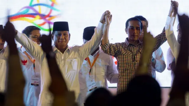 MUI akan membahas masalah hukum pengingkaran terhadap janji kampanye. Apabila janji dianggap sebagai hutang, maka pemimpin harus menepatinya, kata MUI.