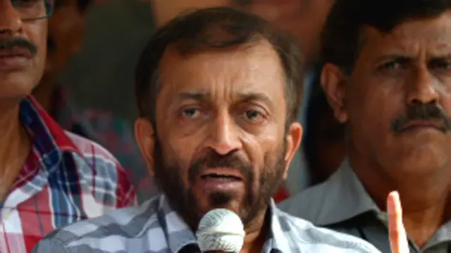 ایم کیو ایم کے مندوبین کی سربراہی محمد فاروق ستار نے کی