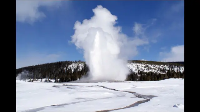 Géiser "Old Faithful"