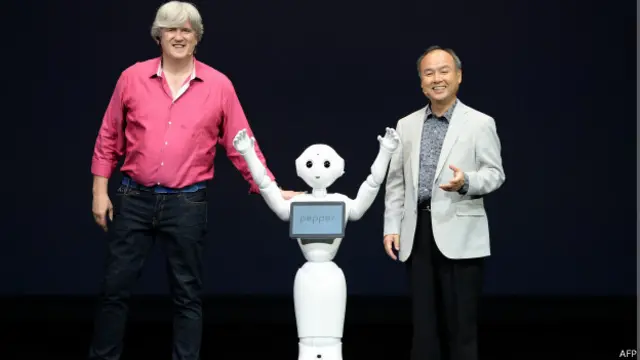 जापान का पेपर रोबोट