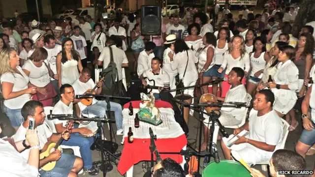 تفریحات شبانه در ناتال، سامبا 