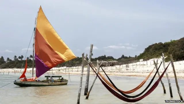 Tempat tidur gantung