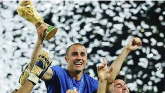 اٹلی کی ٹیم 2006 میں پورا ٹورنامنٹ بہت اچھا کھیلی