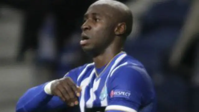 波尔图后卫曼加拉