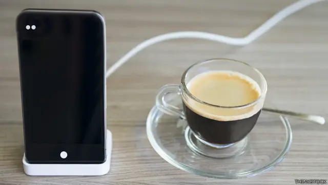 कॉल ड्रॉप की समस्या से जूझ रहे हैं उपभोक्ता