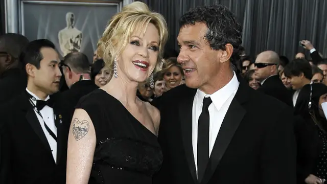 Antonio Banderas y Melanie Griffith se divorcian tras 18 años de matrimonio - BBC News Mundo