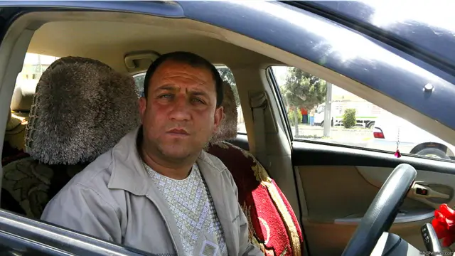 حاجی ویس می‌گوید که نیروهای امنیتی، امنیت انتخابات را به‌خوبی تامین و زمینه شرکت او در انتخابات را فراهم می‌کنند. آرزو دانشجوی روزنامه‌نگاری که نخواست از او عکس گرفته شود، گفت با این که نگران امنیت است، حتما در انتخابات شرکت می‌کند