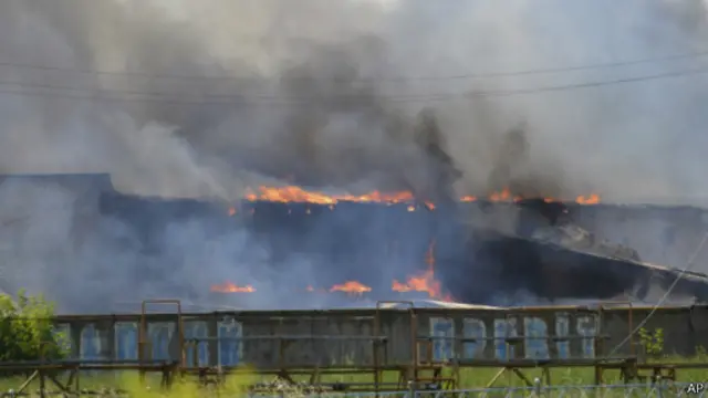 Slavyanskda ukrayna hərbiçiləri və separatçılar arasında qarşıdurma olub. 