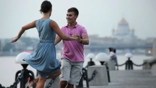 初夏的莫斯科河畔