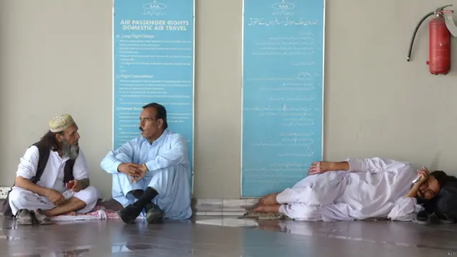 حکام کے مطابق معمول کے آپریشنز مقامی وقت کے مطابق چار بجے سے شروع کر دیے جائیں گے۔