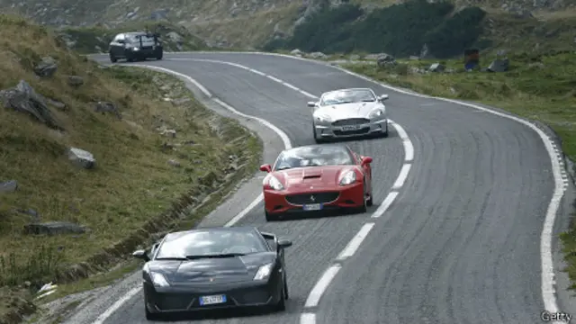Presentadores de Top Gear en Transfagarasan, Rumania