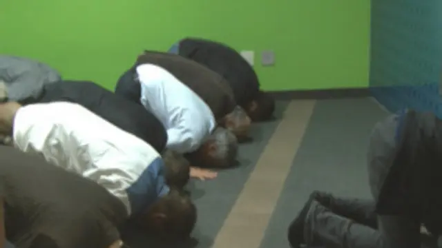 Comunidade muçulmana no país aproveita oportunidade para mostrar o islã