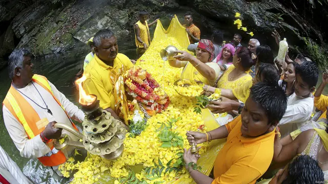 त्रिनिदाद में गंगा धारा पर्व