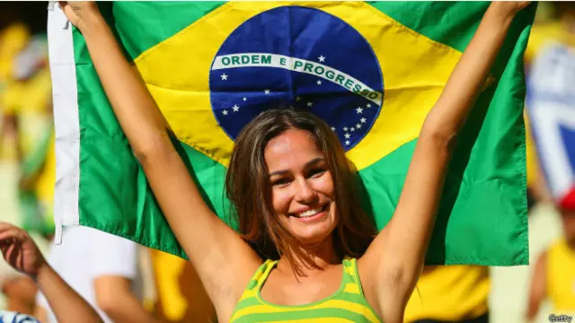 "برازیل یوه پیاوړې لوبډله ده، دوئ په کور دننه هم لوبېږي او زما په آند دا به ورته ګټه وکړي"