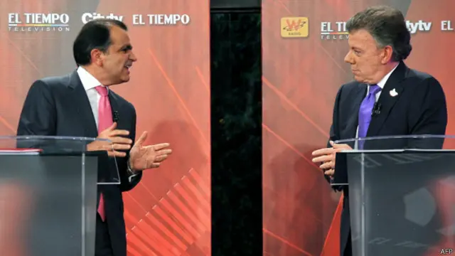 Óscar Iván Zuluaga y Juan Manuel Santos